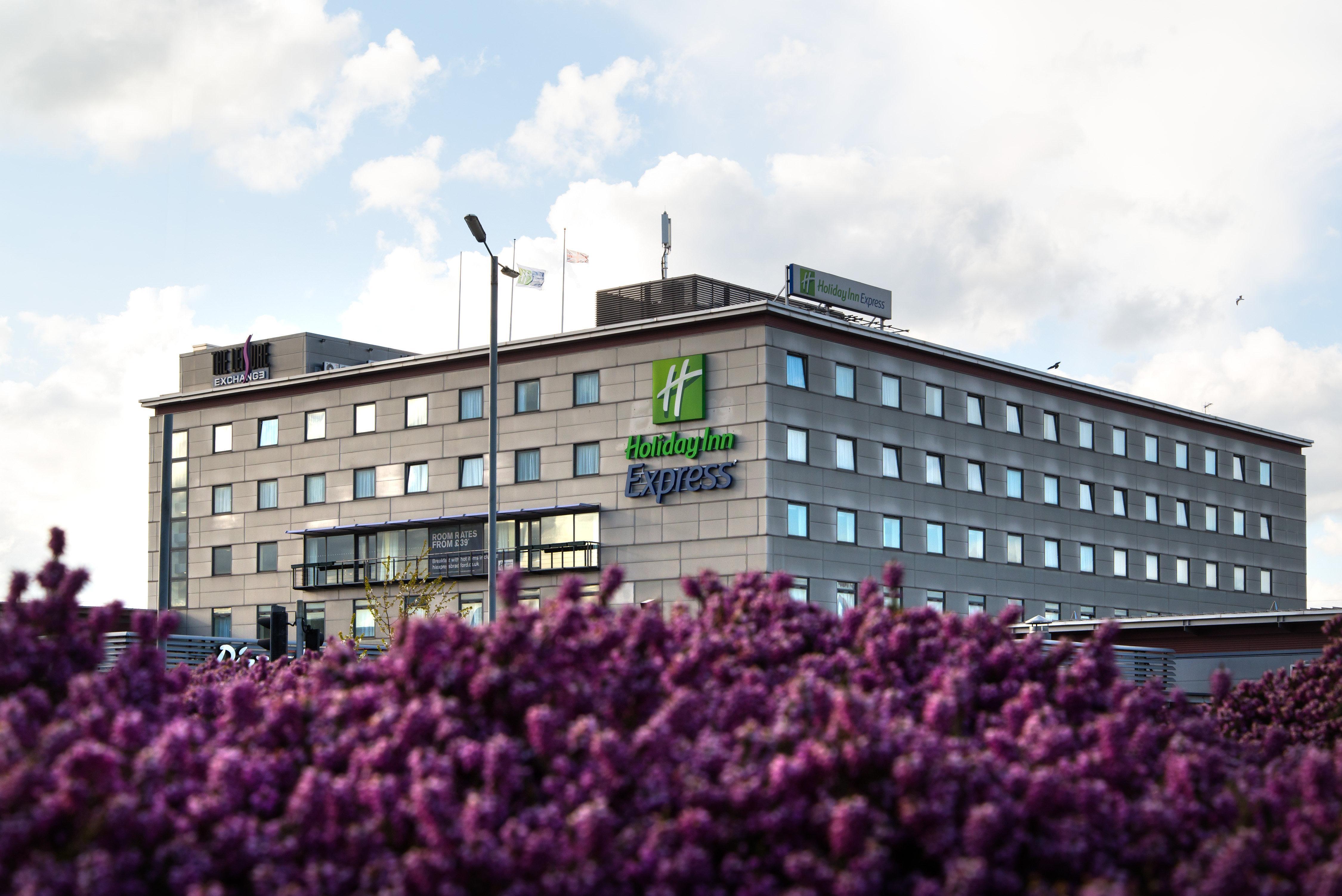 Holiday Inn Express Bradford City Centre By Ihg Екстер'єр фото