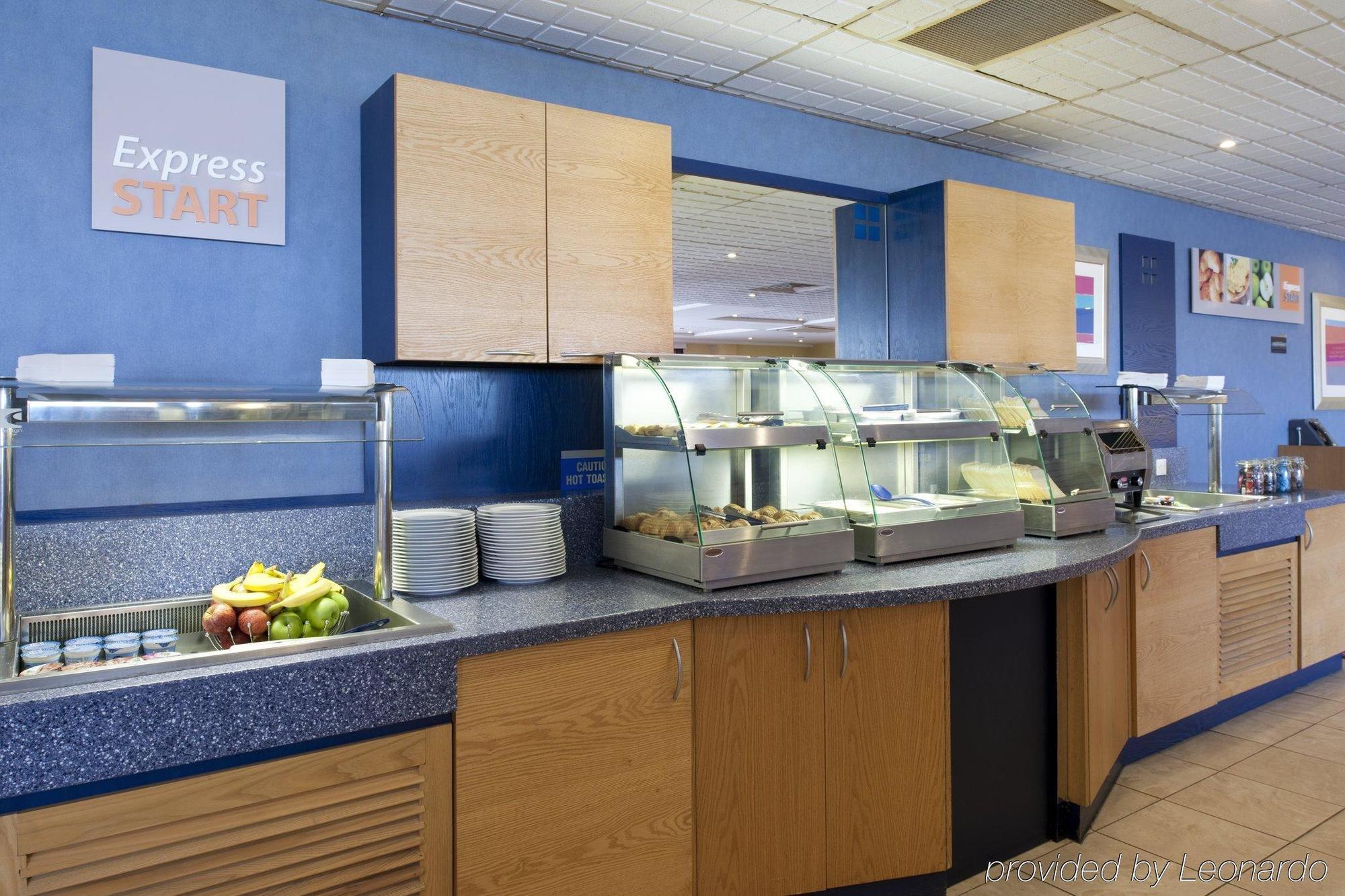 Holiday Inn Express Bradford City Centre By Ihg Екстер'єр фото