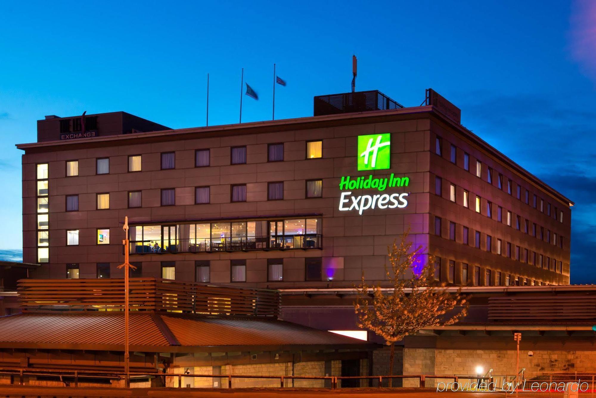 Holiday Inn Express Bradford City Centre By Ihg Екстер'єр фото