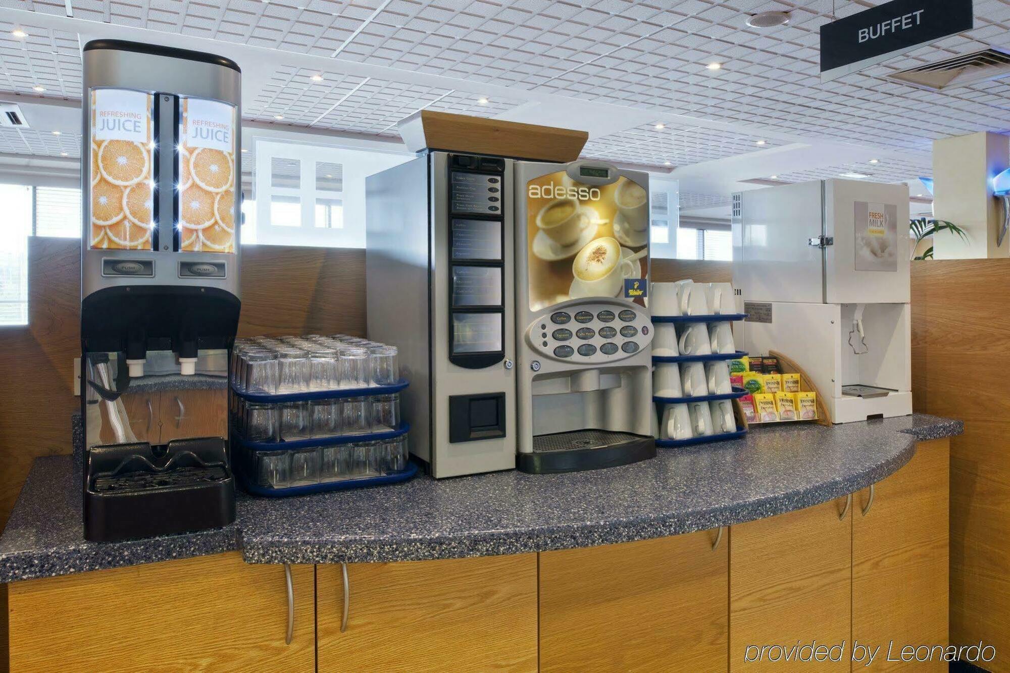 Holiday Inn Express Bradford City Centre By Ihg Екстер'єр фото